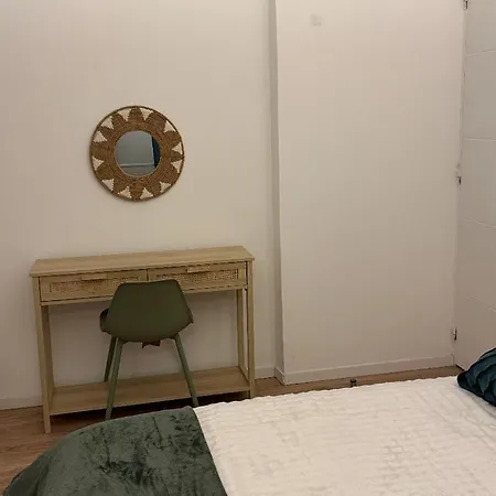 Terrasse Wifi Chaines Cablees 4 Pers Fac De Droit Moulins Appartement