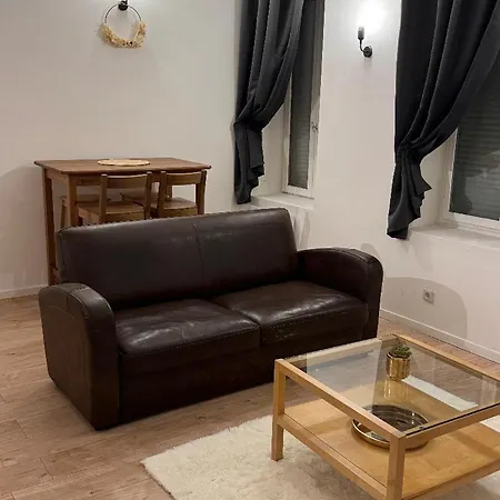 Terrasse Wifi Chaines Cablees 4 Pers Fac De Droit Moulins Apartamento Lila